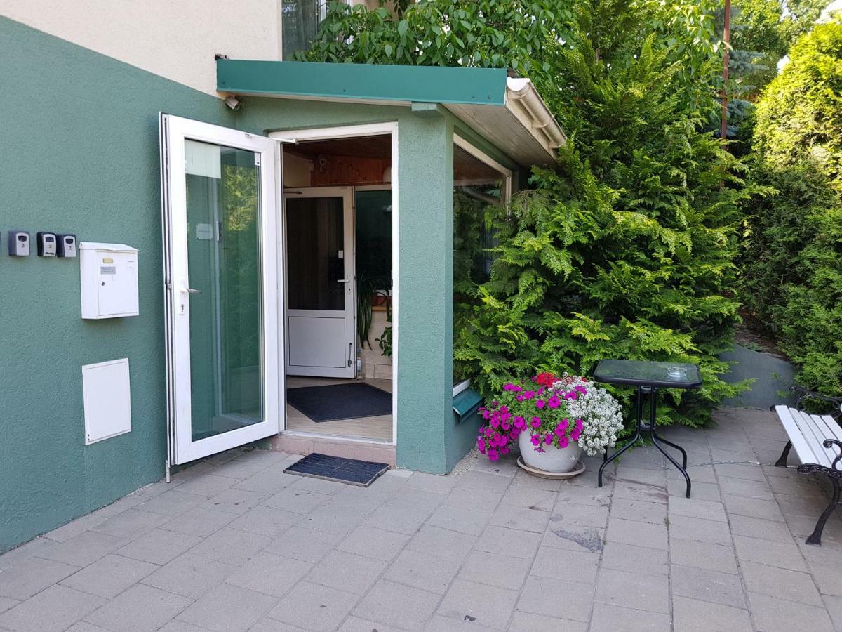 Mini Dvivietis Free Parking Apartment Vilnius Bagian luar foto